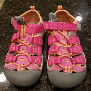 Girl's Keen Newport H2